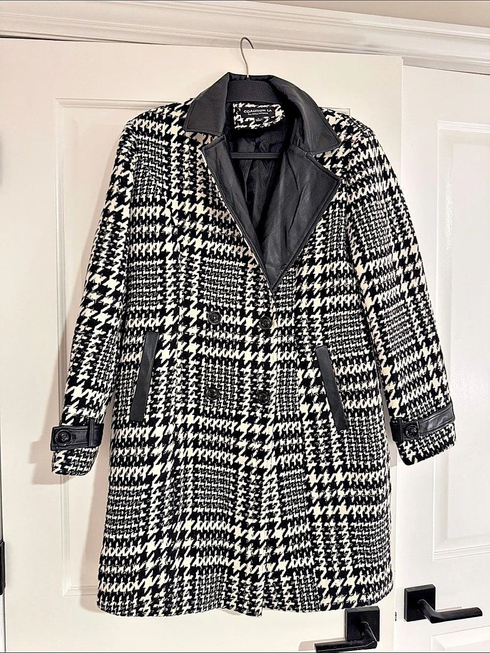 Coalition LA The Jacket Company Houndstooth Coat in Black & White Large